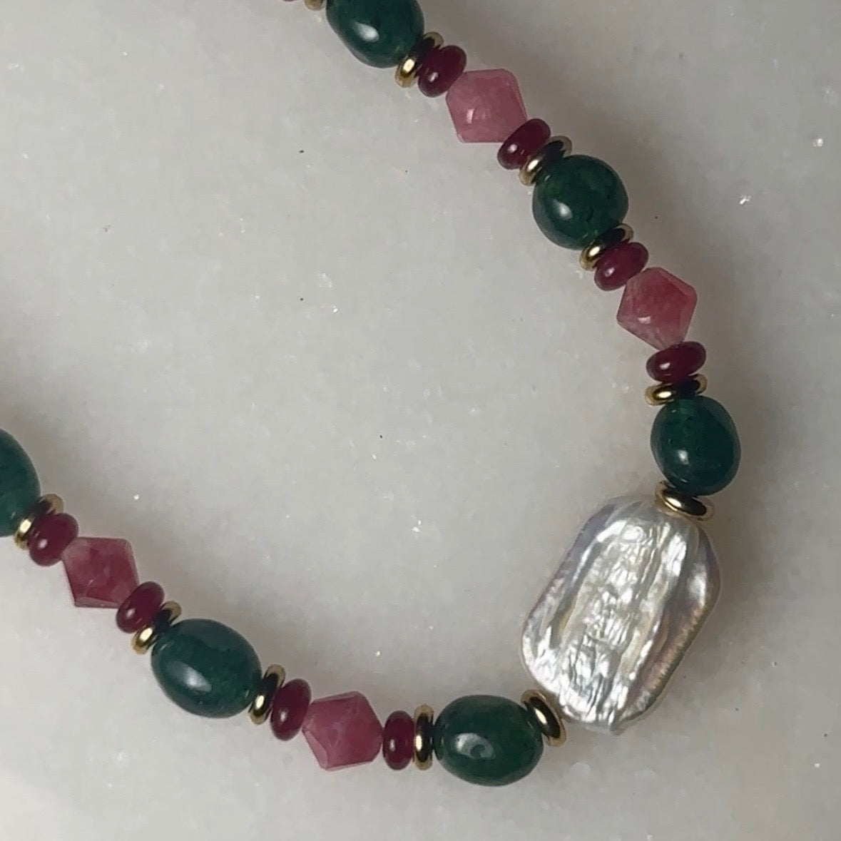 Rani - Handcrafted Beaded Necklace
