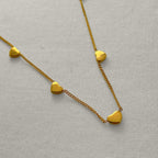 Jiya - Dainty Hearts Bracelet - 18k Gold PVD