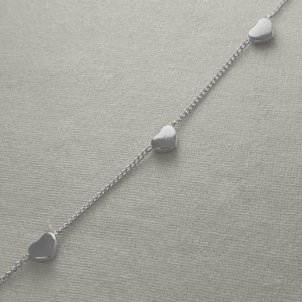 Jiya - Dainty Hearts Bracelet - Stainless Steel Silver
