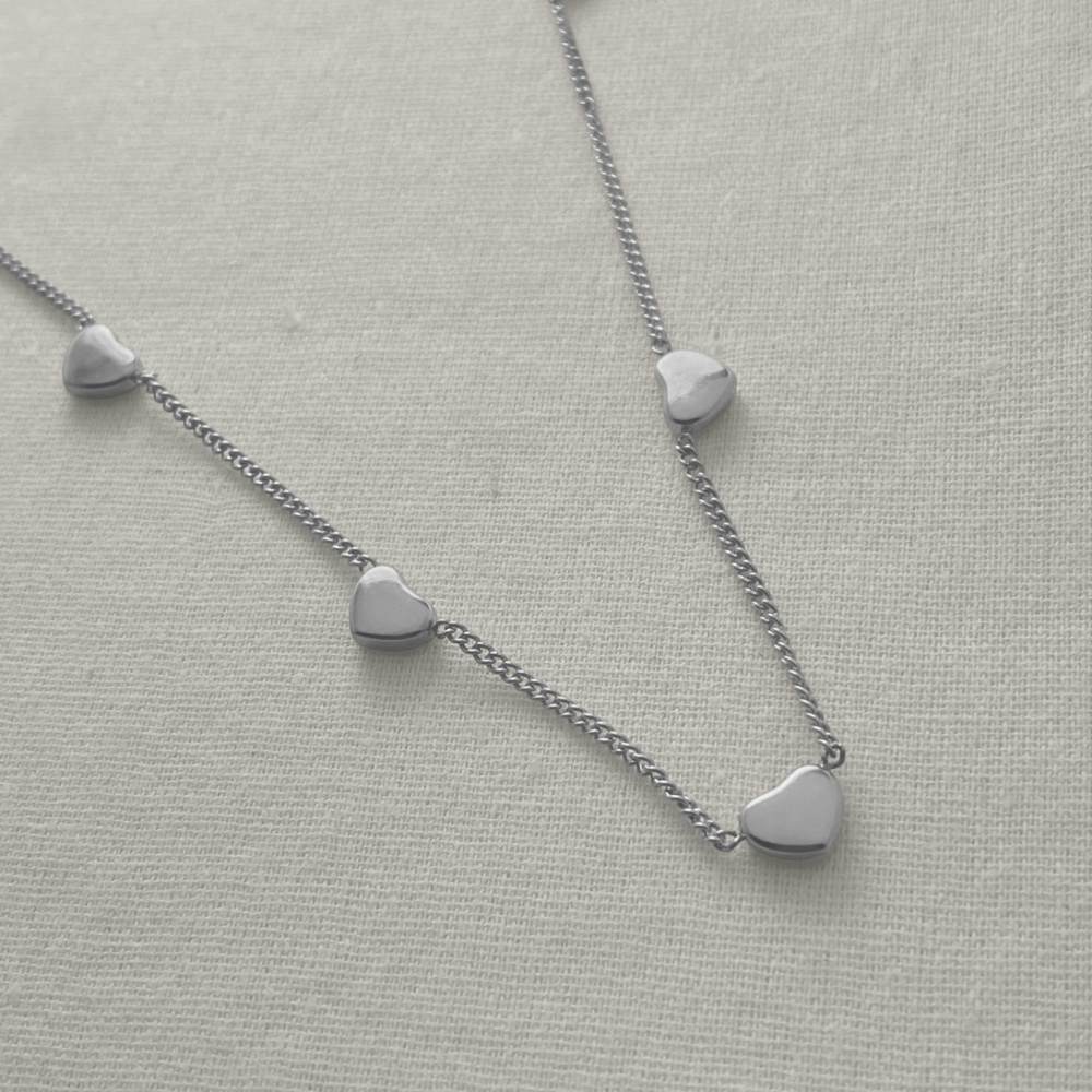 Jiya - Dainty Hearts Bracelet - Stainless Steel Silver