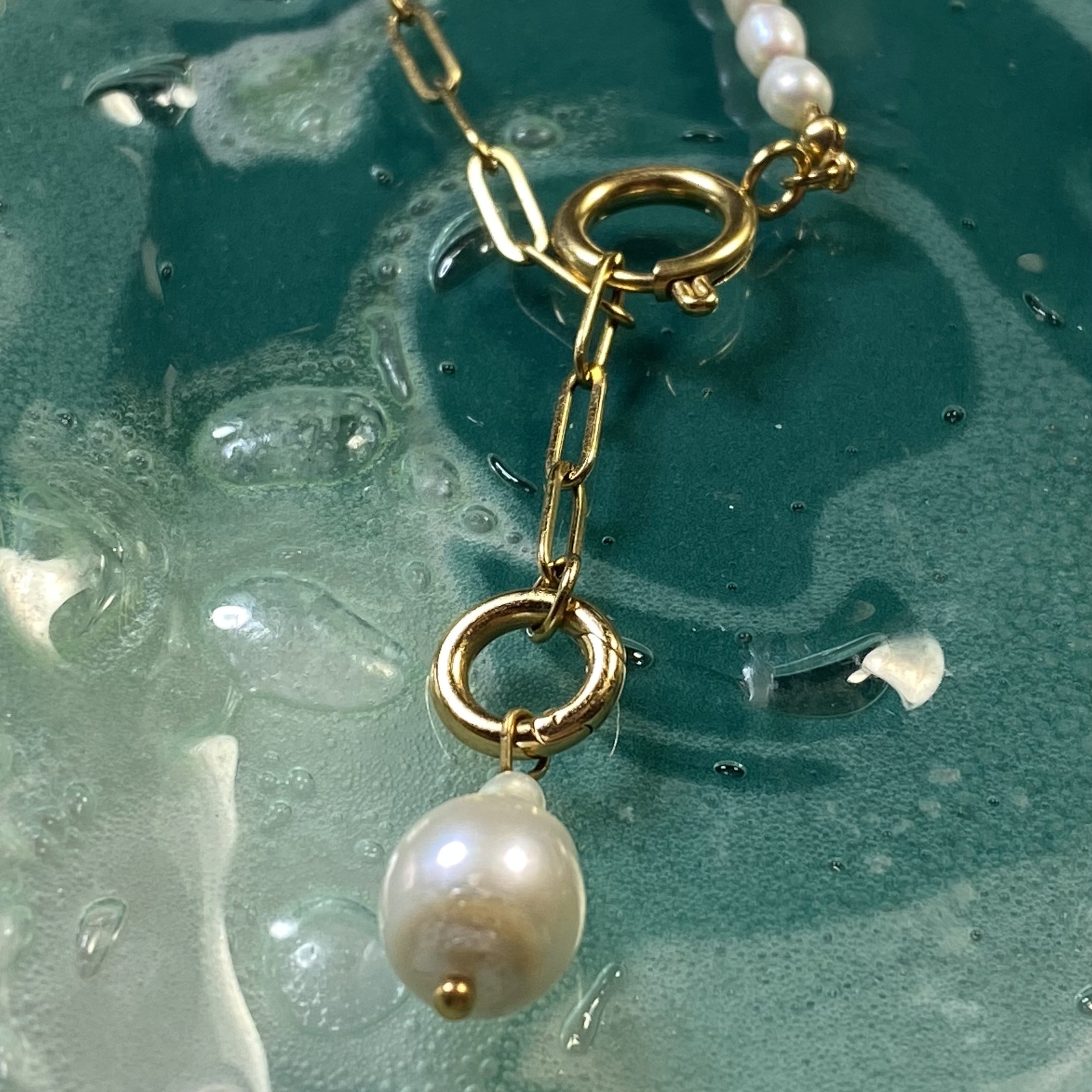 Mukta - Freshwater Pearl & Paperclip Necklace - 18k Gold Plated PVD