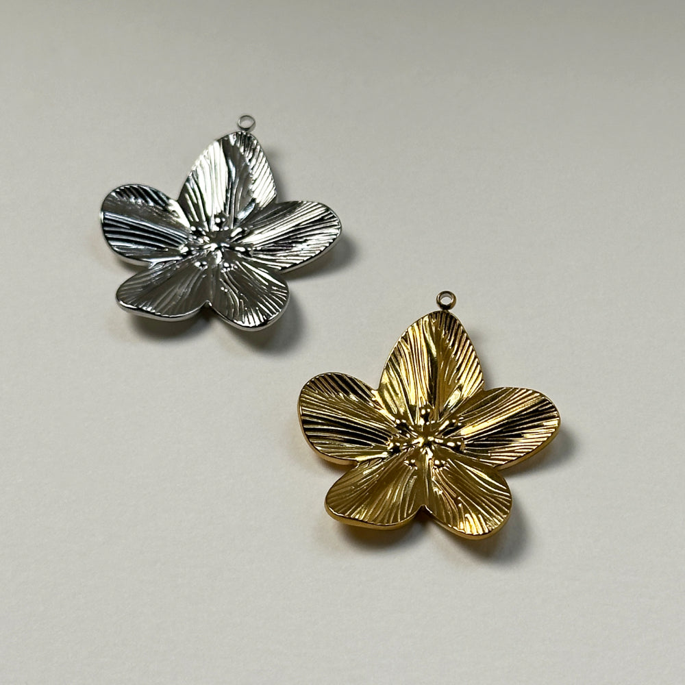 Phool - Flower Pendant - Stainless Steel Silver