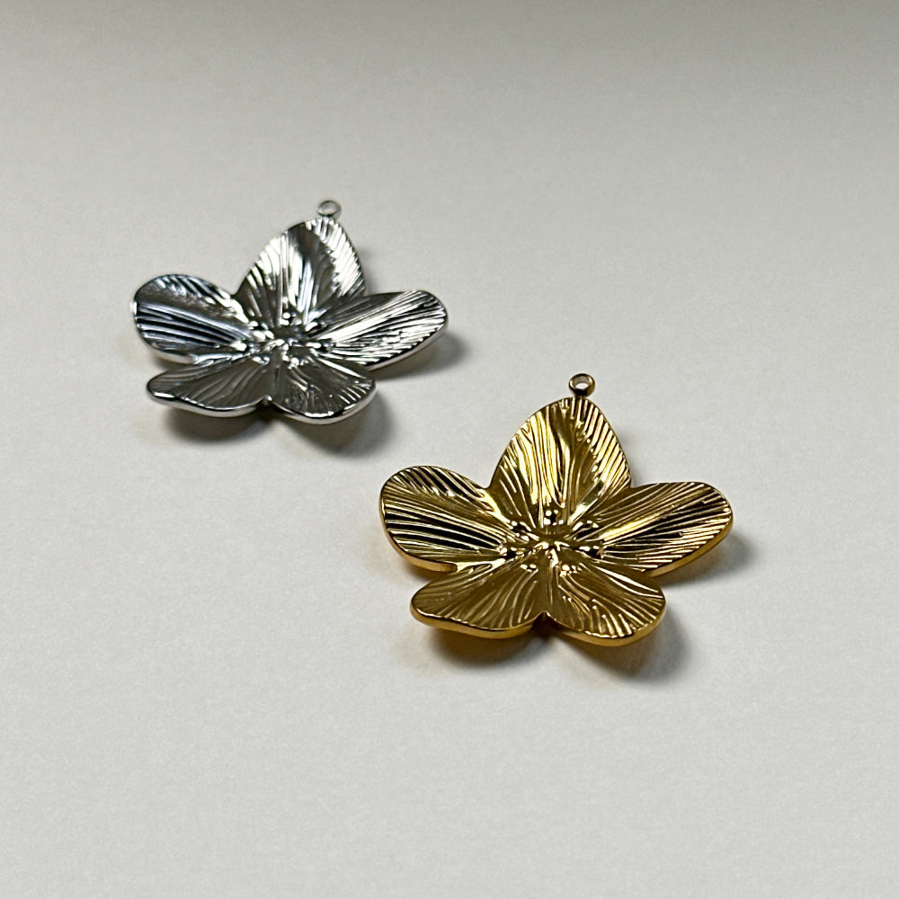 Phool - Flower Pendant - Stainless Steel Silver