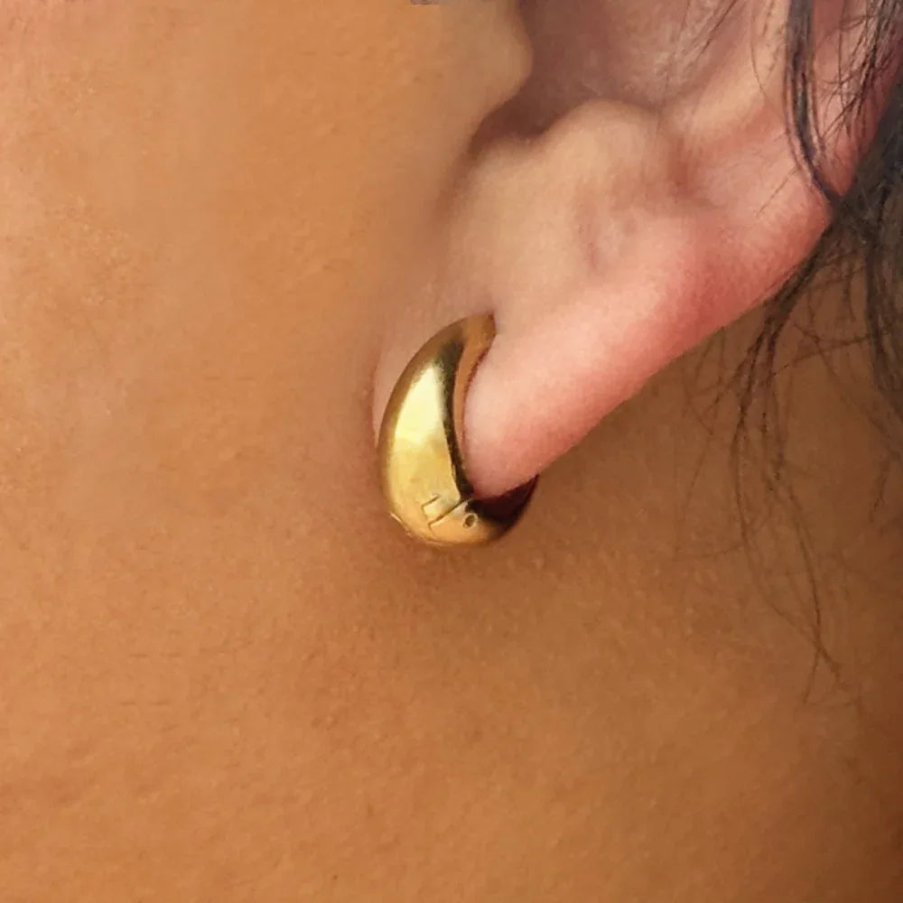 Saumya - Huggies Earrings - 18k Gold PVD -  - LUMENAURA